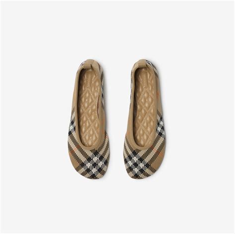 burberry piuminilight bambina|Check Knit Baby Ballerinas in Teacup .